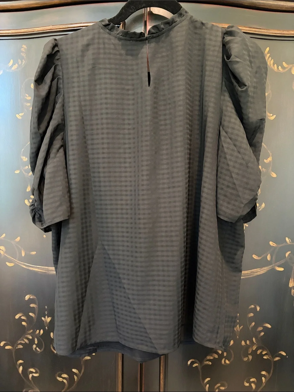 LOFT Black Check Puff-Sleeve blouse